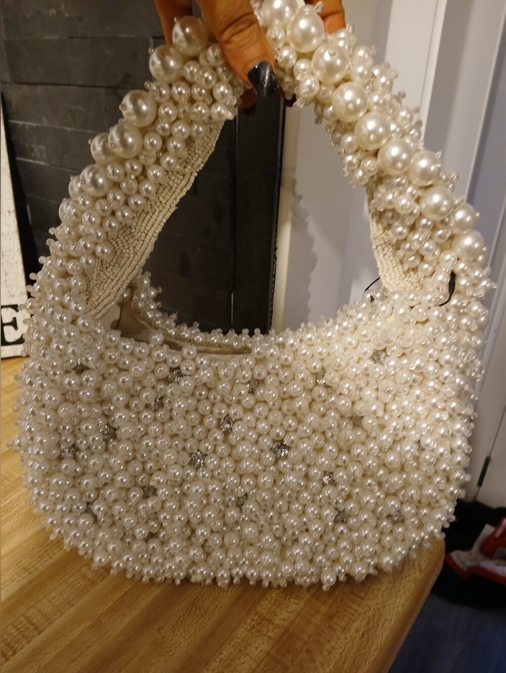 Kurt Geiger NWT Pearl & Rhinestones Shoulder Bag & Dustbag - Picture 6 of 8
